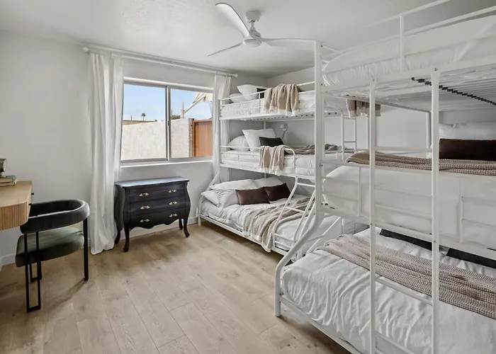 Holiday home Maison 1975-chic Luxury Retreat *