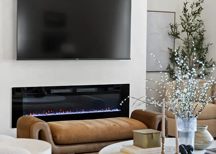 Maison 1975-chic Luxury Retreat *