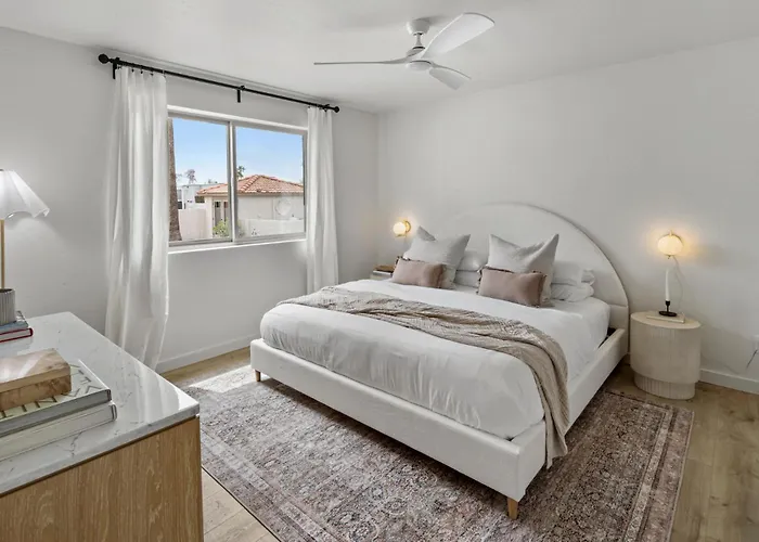 Maison 1975-chic Luxury Retreat Scottsdale