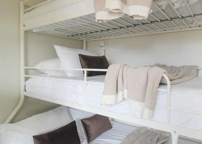 Maison 1975-chic Luxury Retreat Holiday home