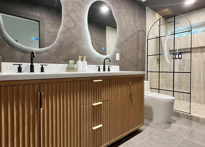 Maison 1975-chic Luxury Retreat Scottsdale