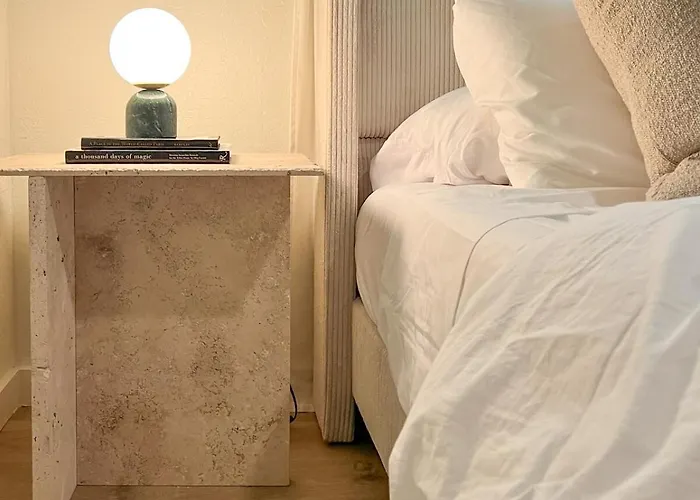 Maison 1975-chic Luxury Retreat Holiday home *